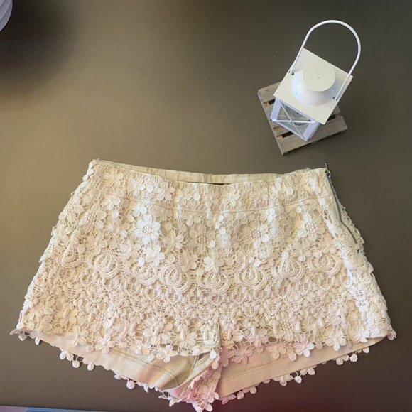 Zara Crochet shorts - Picture 3 of 6